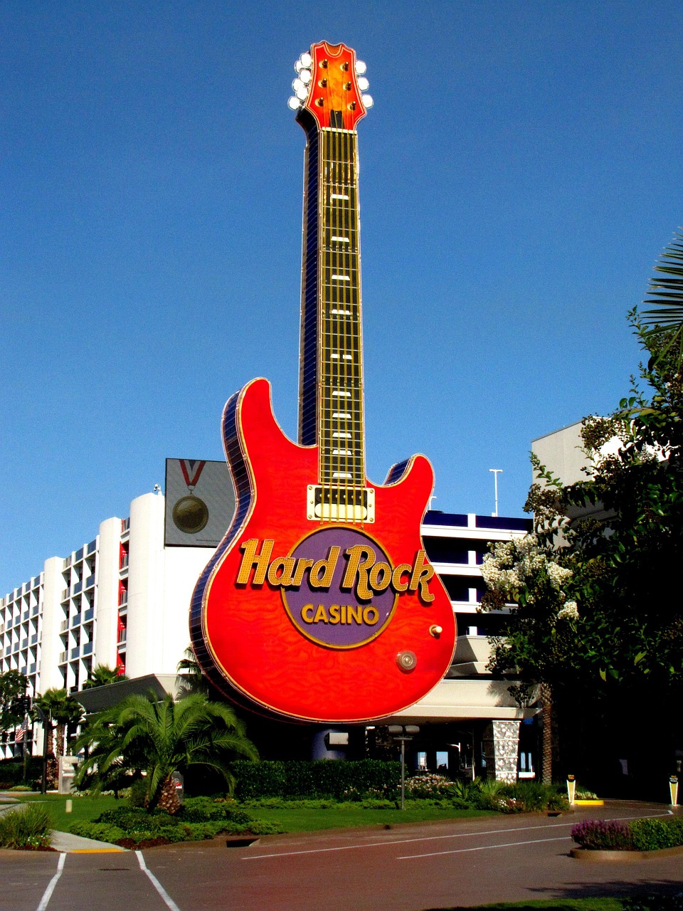 Guitar géante rouge du Casino Hard Rock